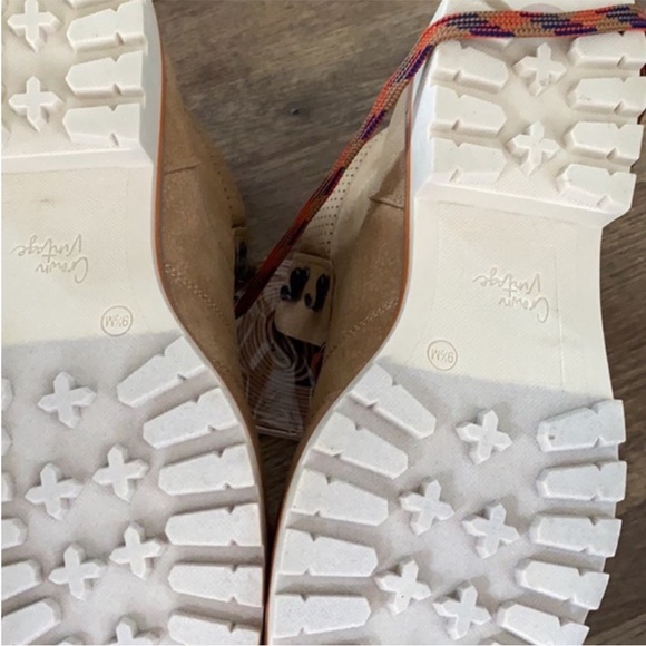 CROWN VINTAGE TATHAM BOOTIE size 9.5 - Picture 2 of 9